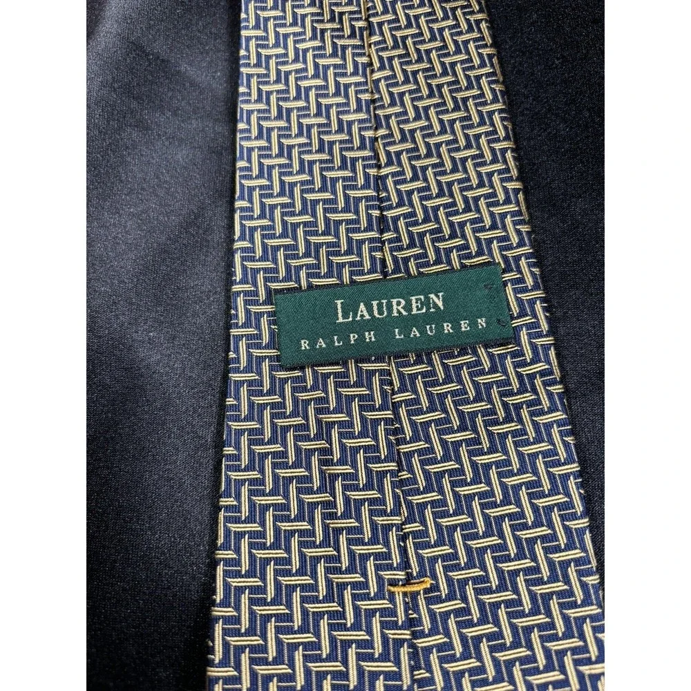Lauren Ralph Lauren measurements length